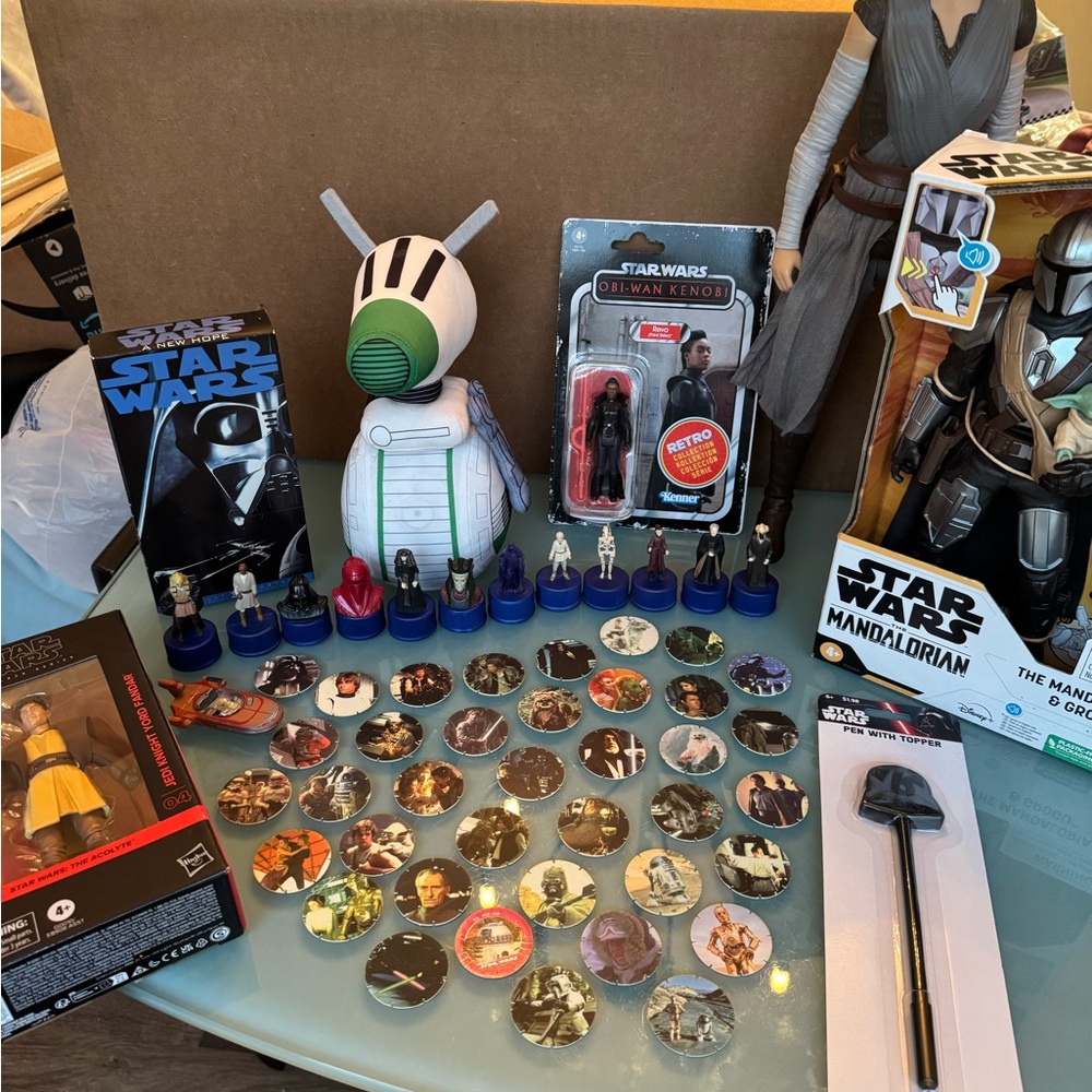 Star Wars Action Figures and Collectibles Set